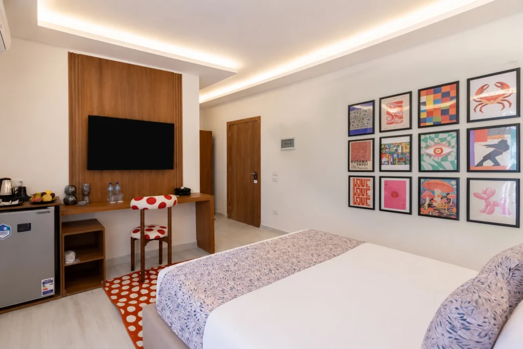 The Centric King room image