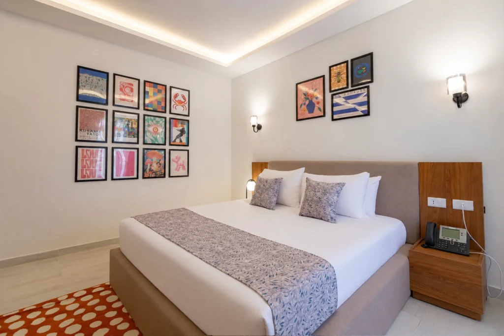 The Centric King room image